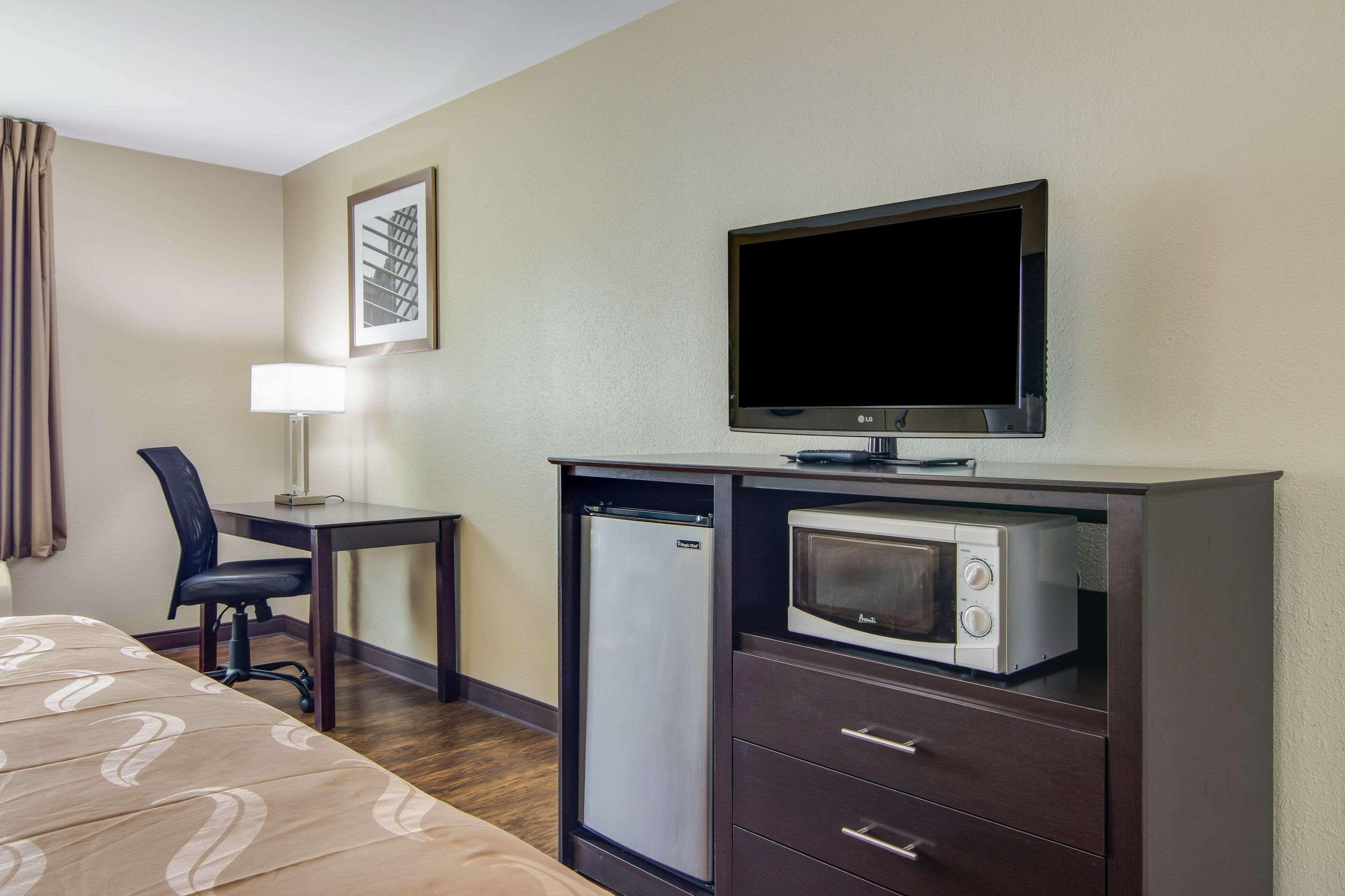 Quality Inn & Suites Canton, Ga Zewnętrze zdjęcie