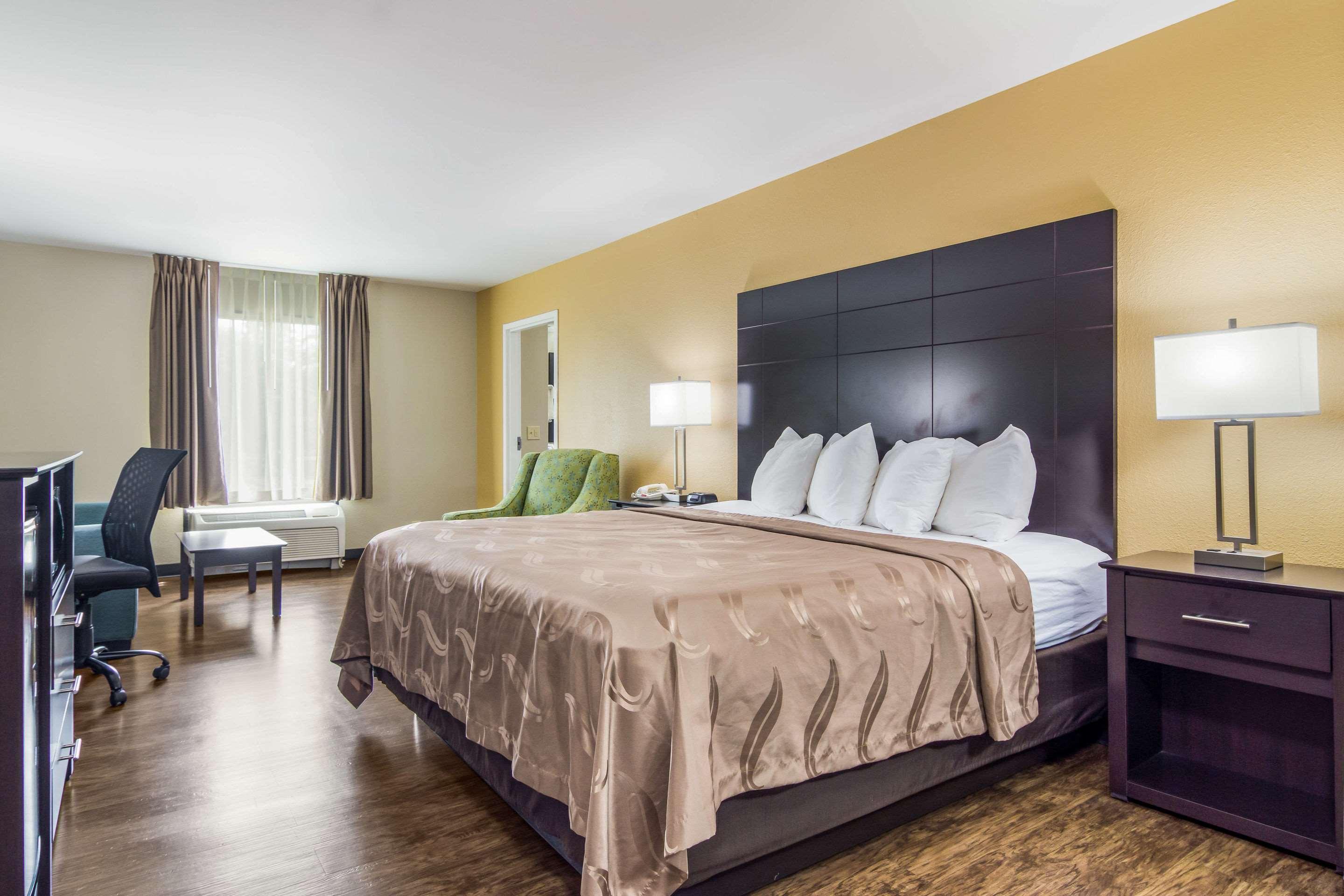 Quality Inn & Suites Canton, Ga Zewnętrze zdjęcie