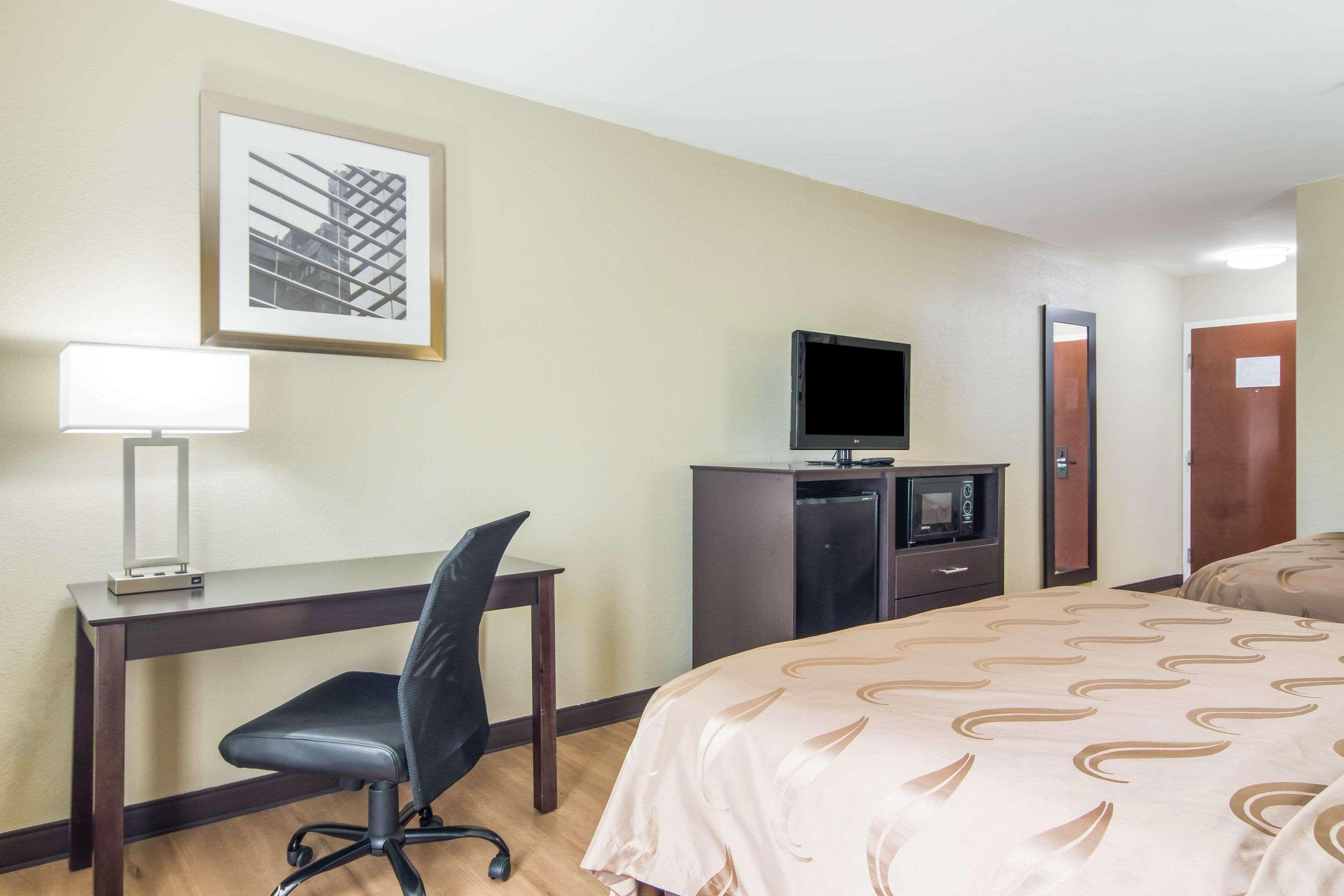 Quality Inn & Suites Canton, Ga Zewnętrze zdjęcie