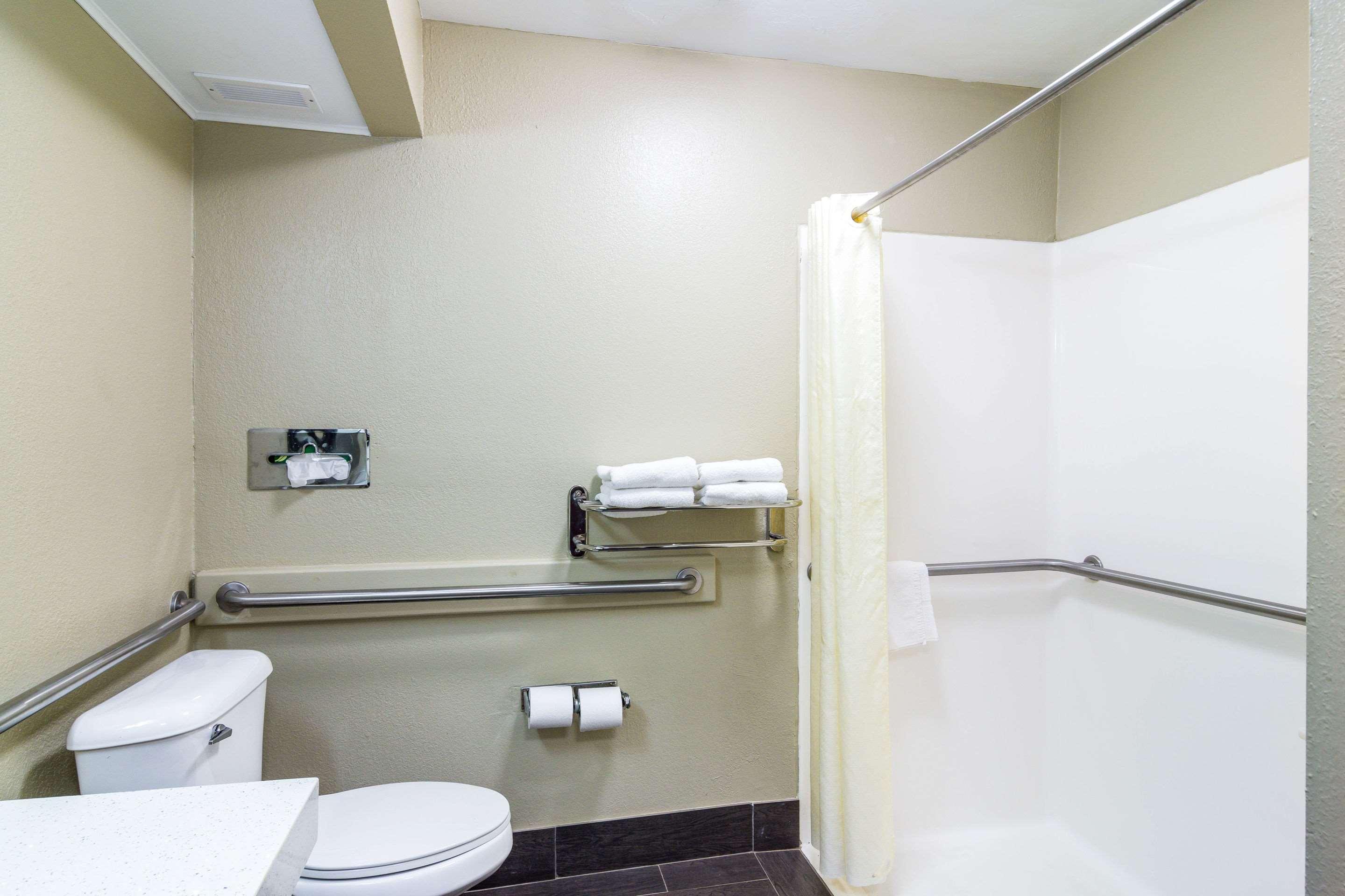 Quality Inn & Suites Canton, Ga Zewnętrze zdjęcie